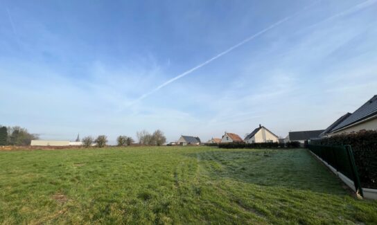 Terrain constructible de 500 m² à Yerville